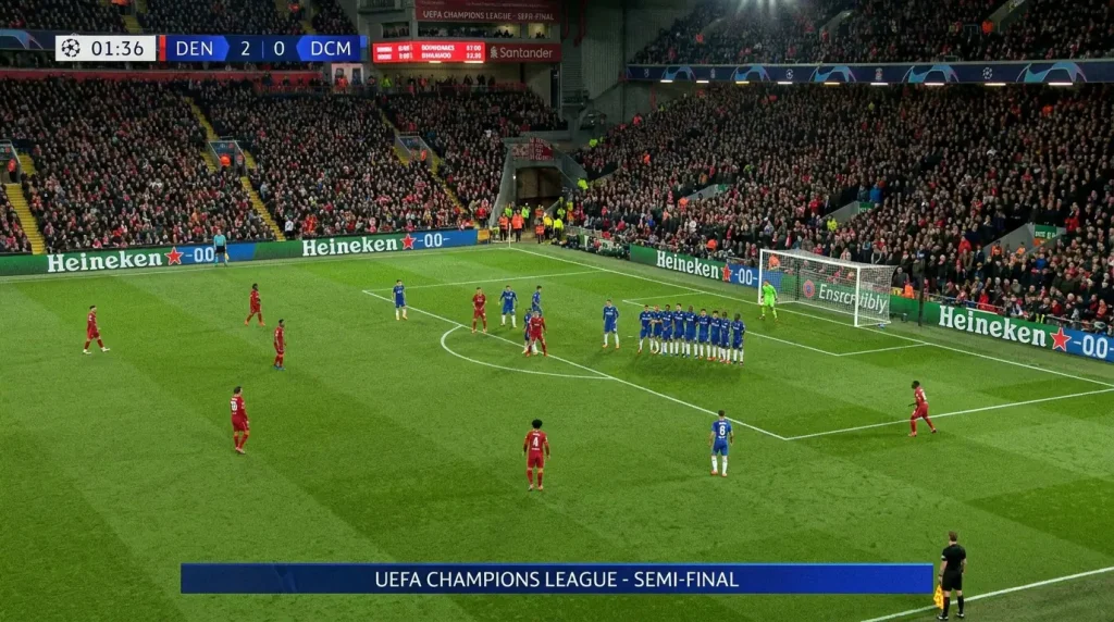Compact defensive block forcing attacking play wide and generating corner kick opportunities